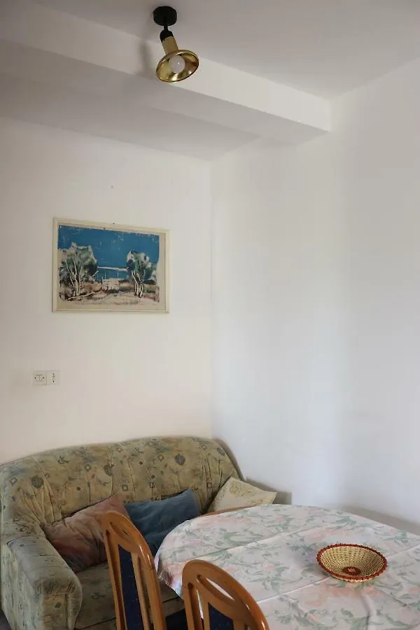 Beach House Brzovic Nerezine Croatia