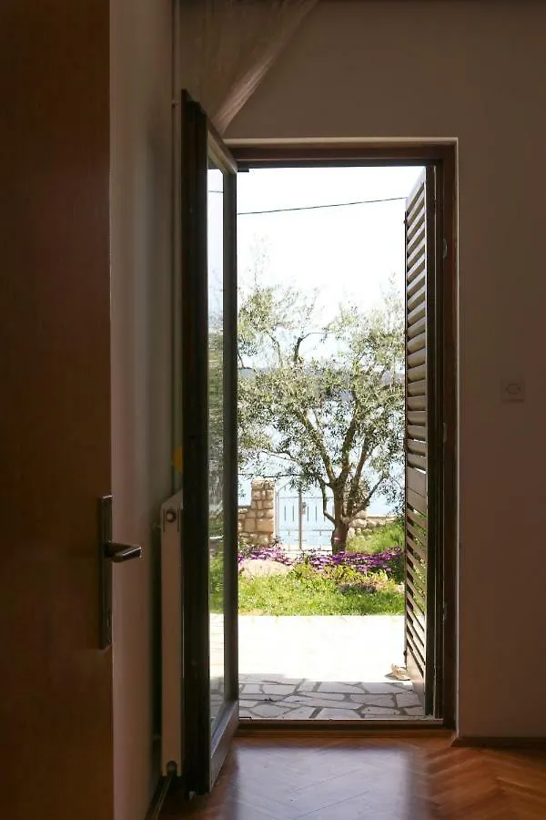 Beach House Brzovic Nerezine Apartment